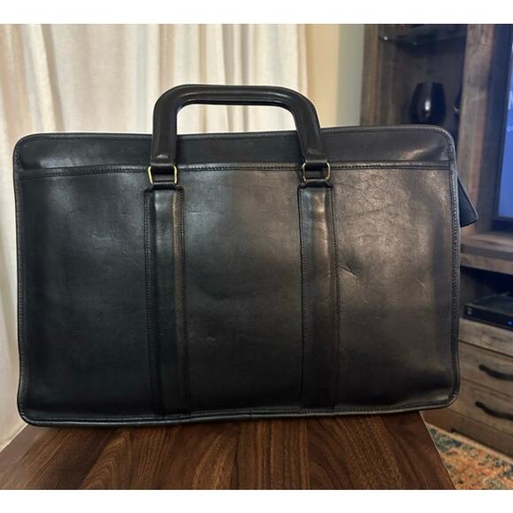 Vintage Coach Black Leather Slim Satchel Briefcase Made in USA 71918902 creed - Picture 1 of 16